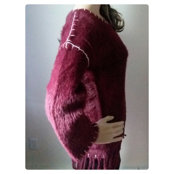 FUZZY WINE FRINGE SWEATER! - Picture 6 of 7